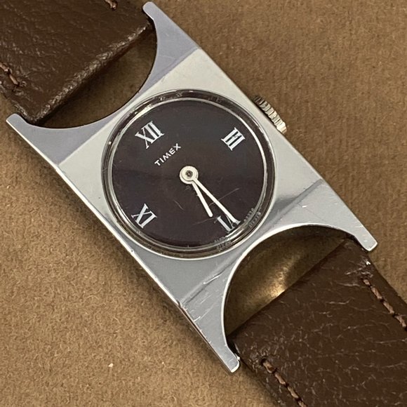 SoldVintage Original Timex 1950's Designer Watch - Picture 2 of 6